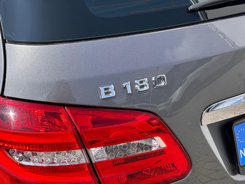 Mercedes-Benz B 180 Ambition AIRCO | NAVI | VELGEN — photo 12