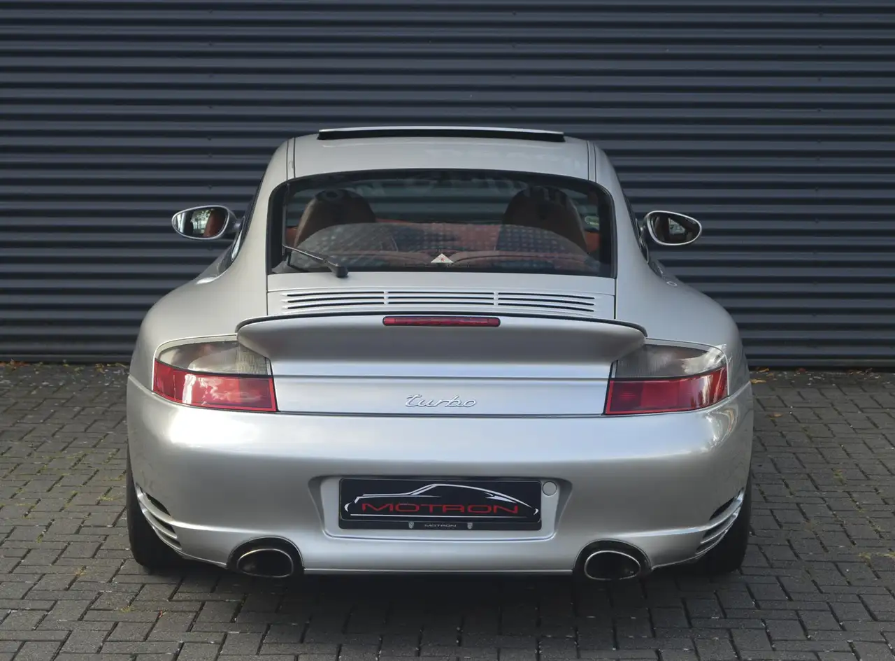 Porsche 996 3.6 Turbo, foto 8