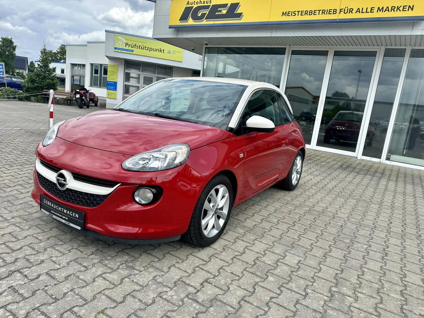 Opel Adam "Jam", Sitzheizung, 1. Hand Rojo - 1