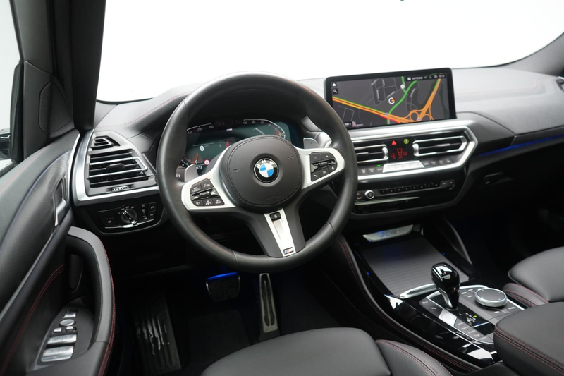 BMW X4 xDrive30d — photo 13