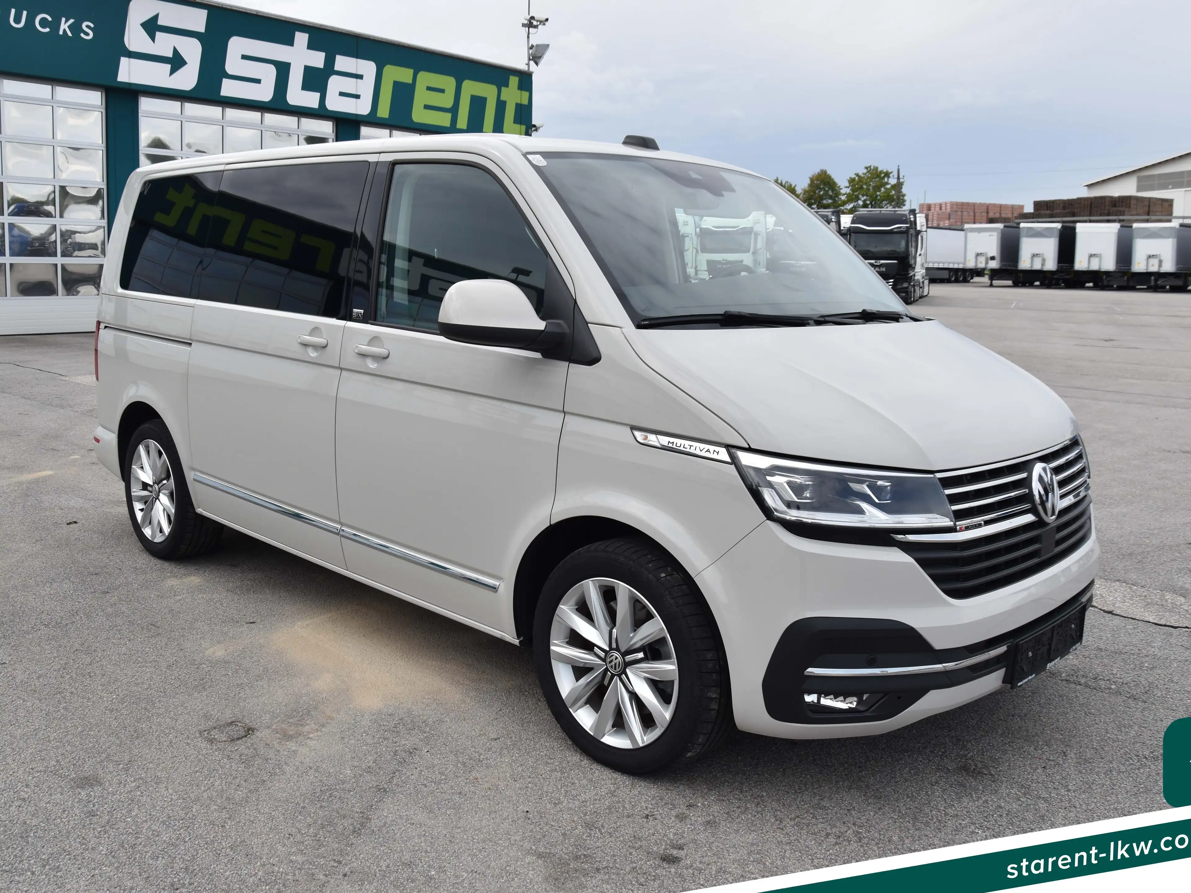 Volkswagen T6.1 Multivan 4x4 Leder AHK Standheizung Drehsitze DSG LED Service NEU — photo 3