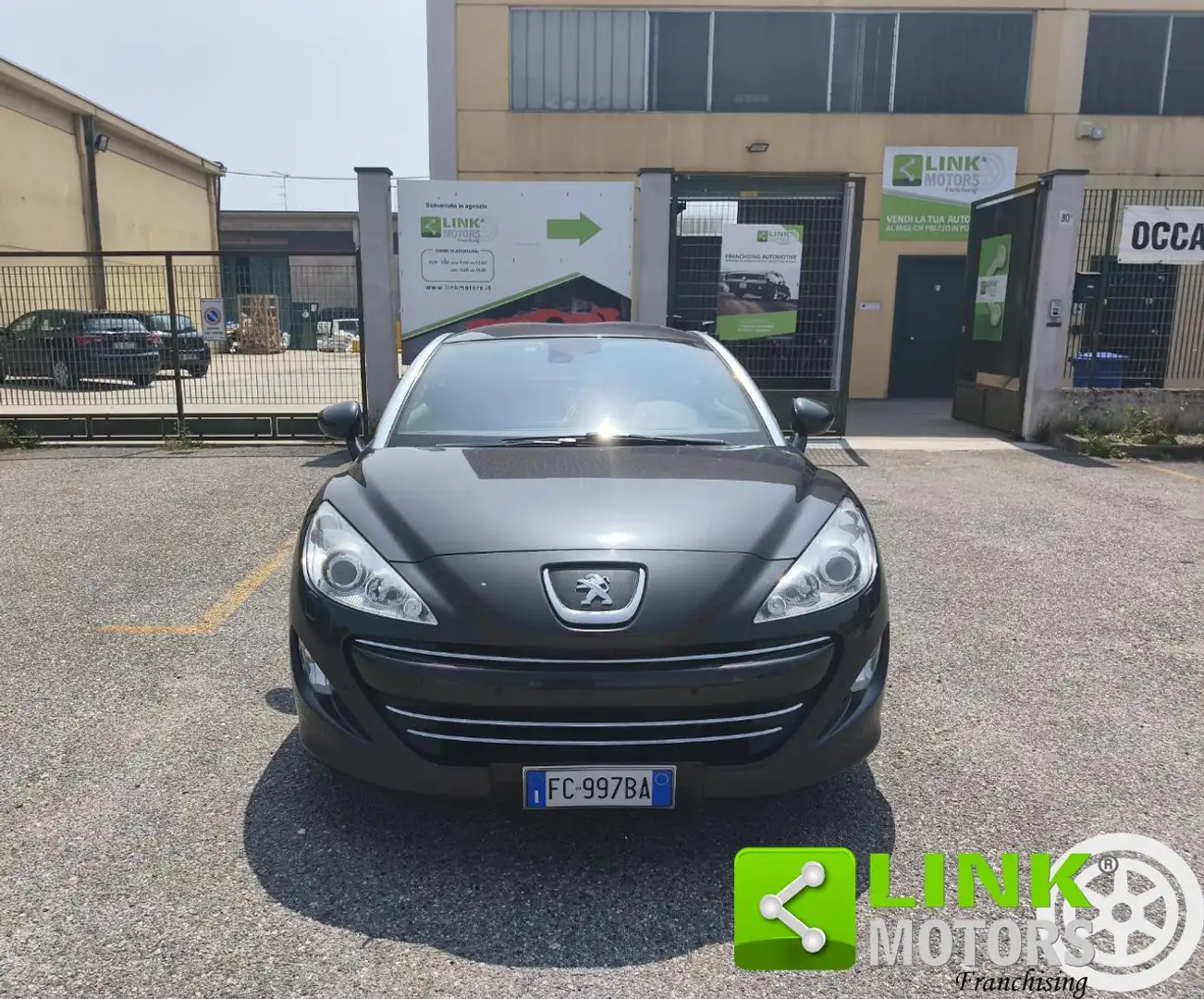 Peugeot RCZ 2.0 HDi 163CV Gris - 2