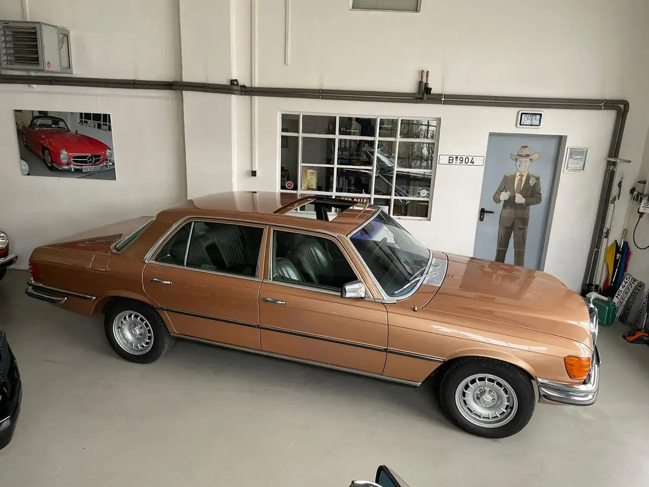 Mercedes-Benz 450 SEL W116 deutsches Auto mit Schiebedach., foto 7