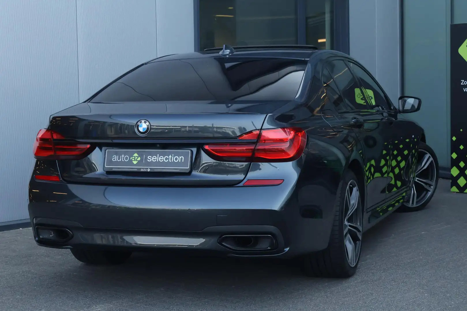 BMW 740 7-serie 740d xDrive High Executive / M-Sport / Act Gris - 2