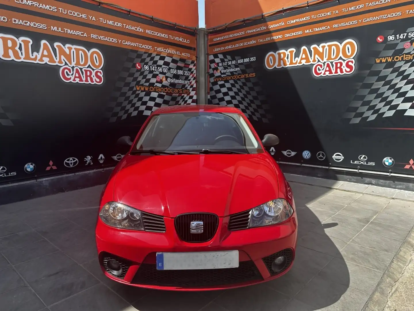 SEAT Ibiza 1.4 16v Reference Rojo - 2