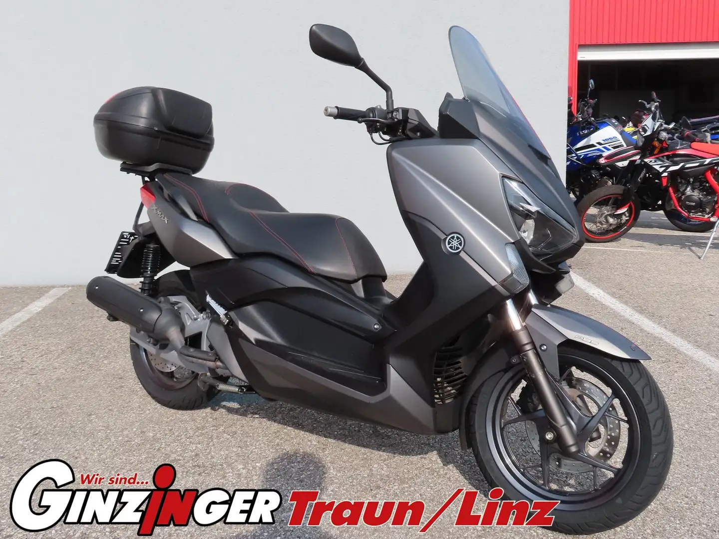Yamaha X-Max 125 Grau - 1