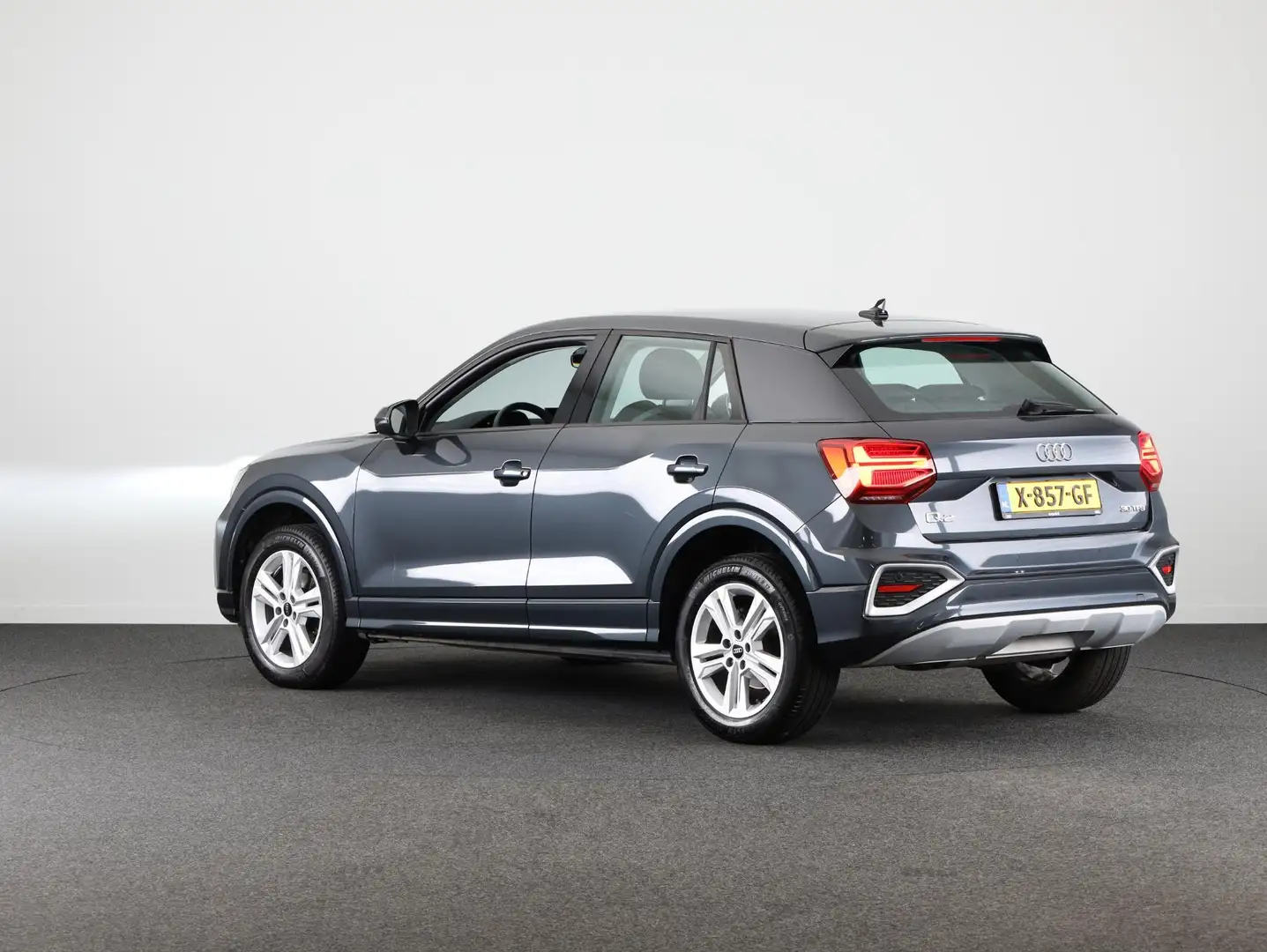 Audi Q2 30 TFSI Advanced edition 110pk | Navigatie | Virtu Šedá - 2