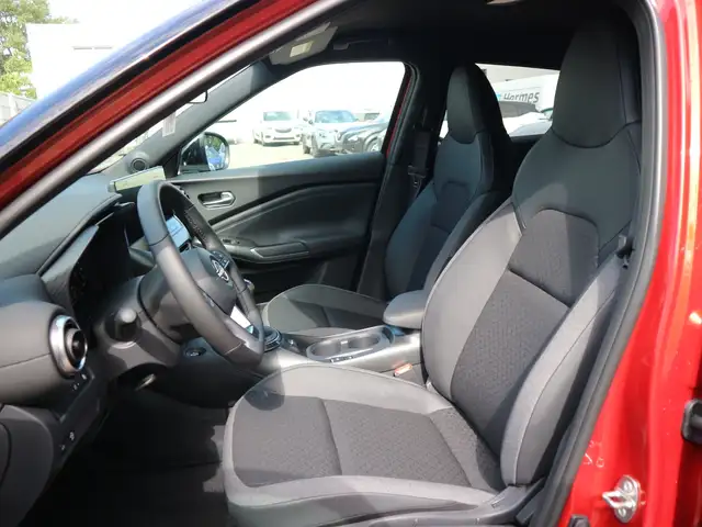 Nissan Juke view 17
