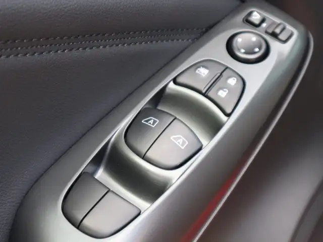 Nissan Juke view 16