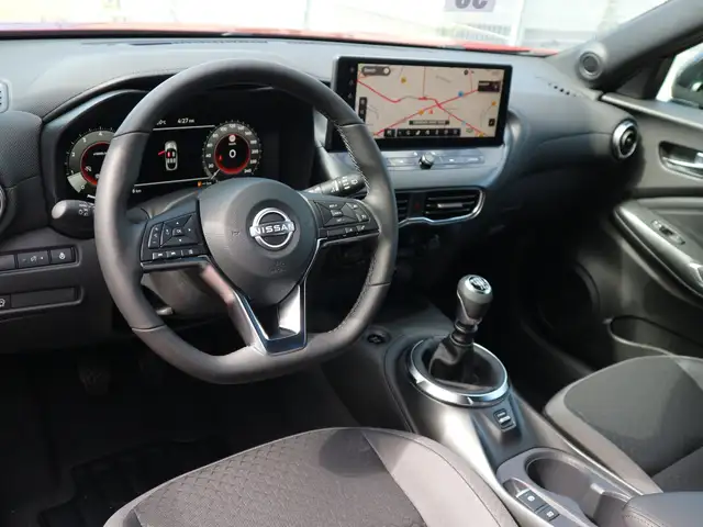 Nissan Juke view 18