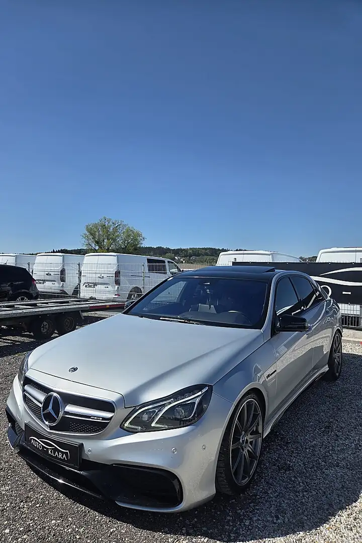 Mercedes-Benz E 63 AMG 4MATIC Aut. * 360 grad * Schiebedach * Silber - 2