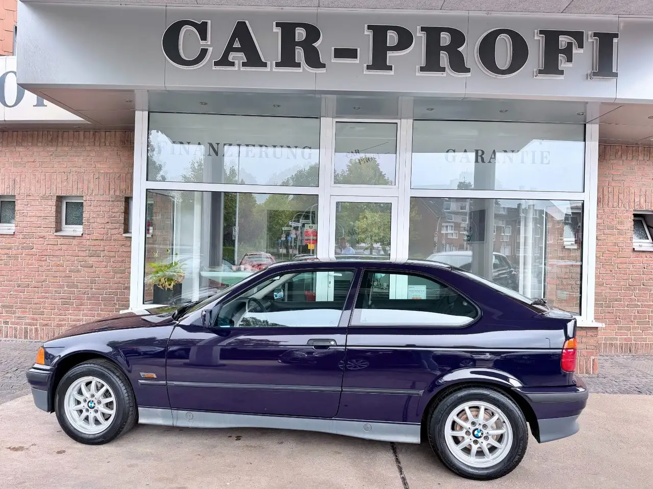 BMW 316 i Compact Autom. Klima/SSD/1.Hd/H-Kennzeichen, foto 5