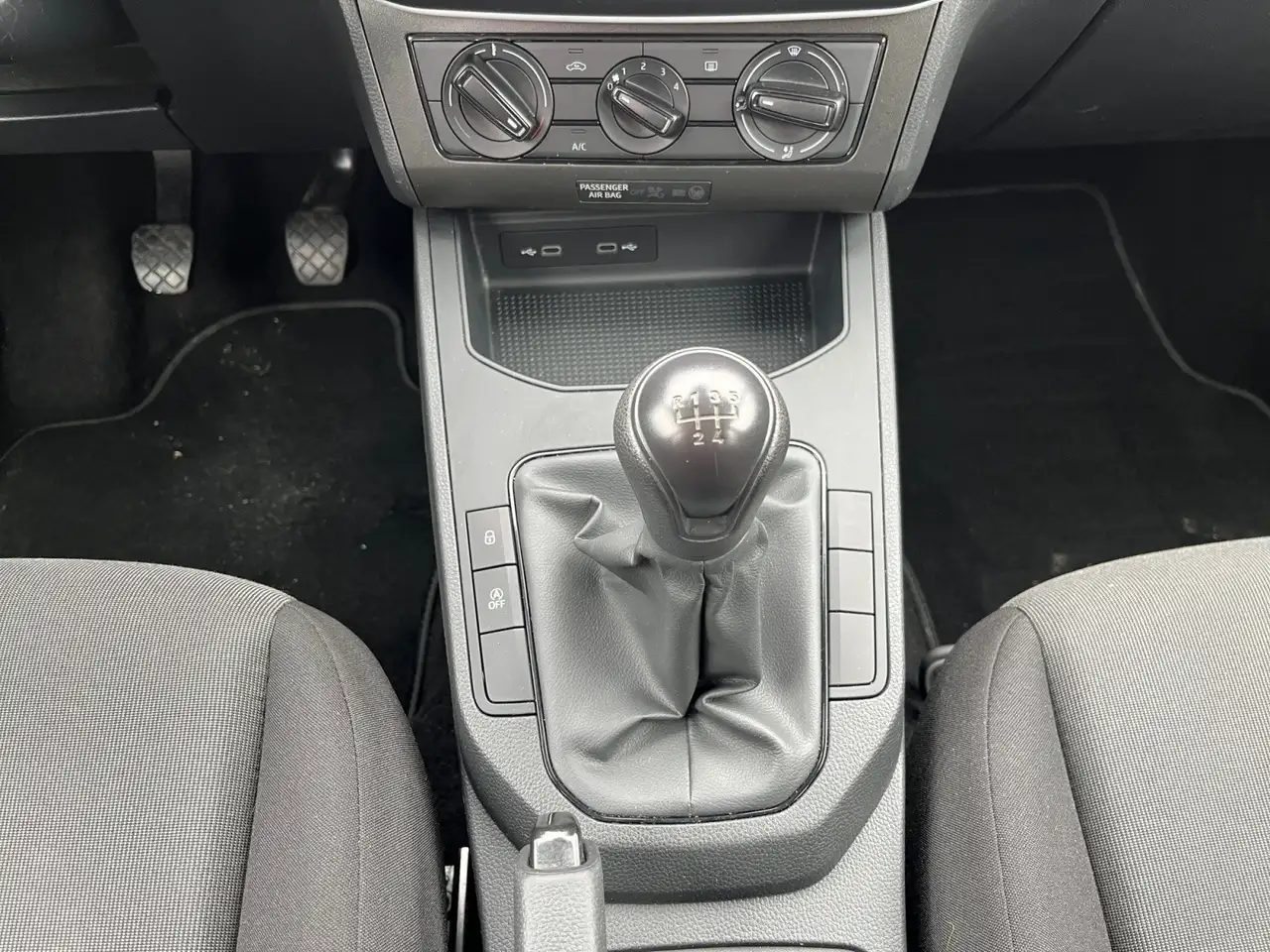 SEAT Arona 2022 - Arona 1.0 ecotsi Style 95cv 15