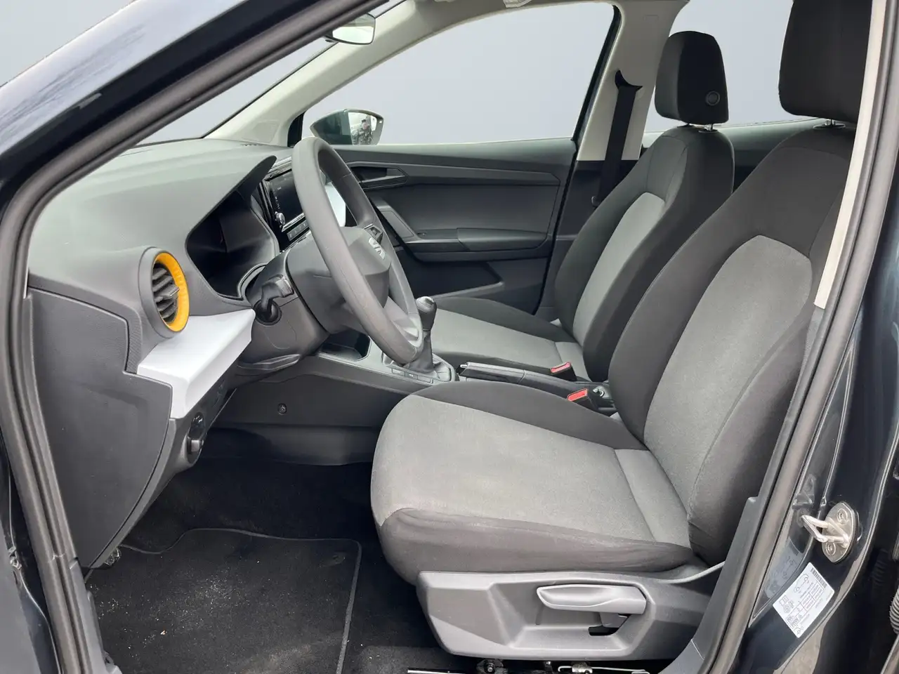 SEAT Arona 2022 - Arona 1.0 ecotsi Style 95cv 9