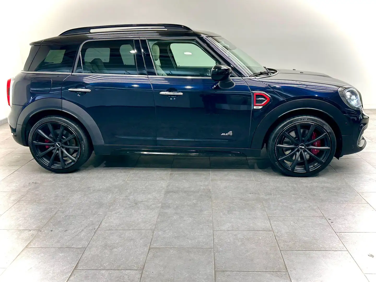 MINI John Cooper Works Countryman Mini 2.0 ALL4 Chili Full l Pano l Harman l Apple l Noir - 2