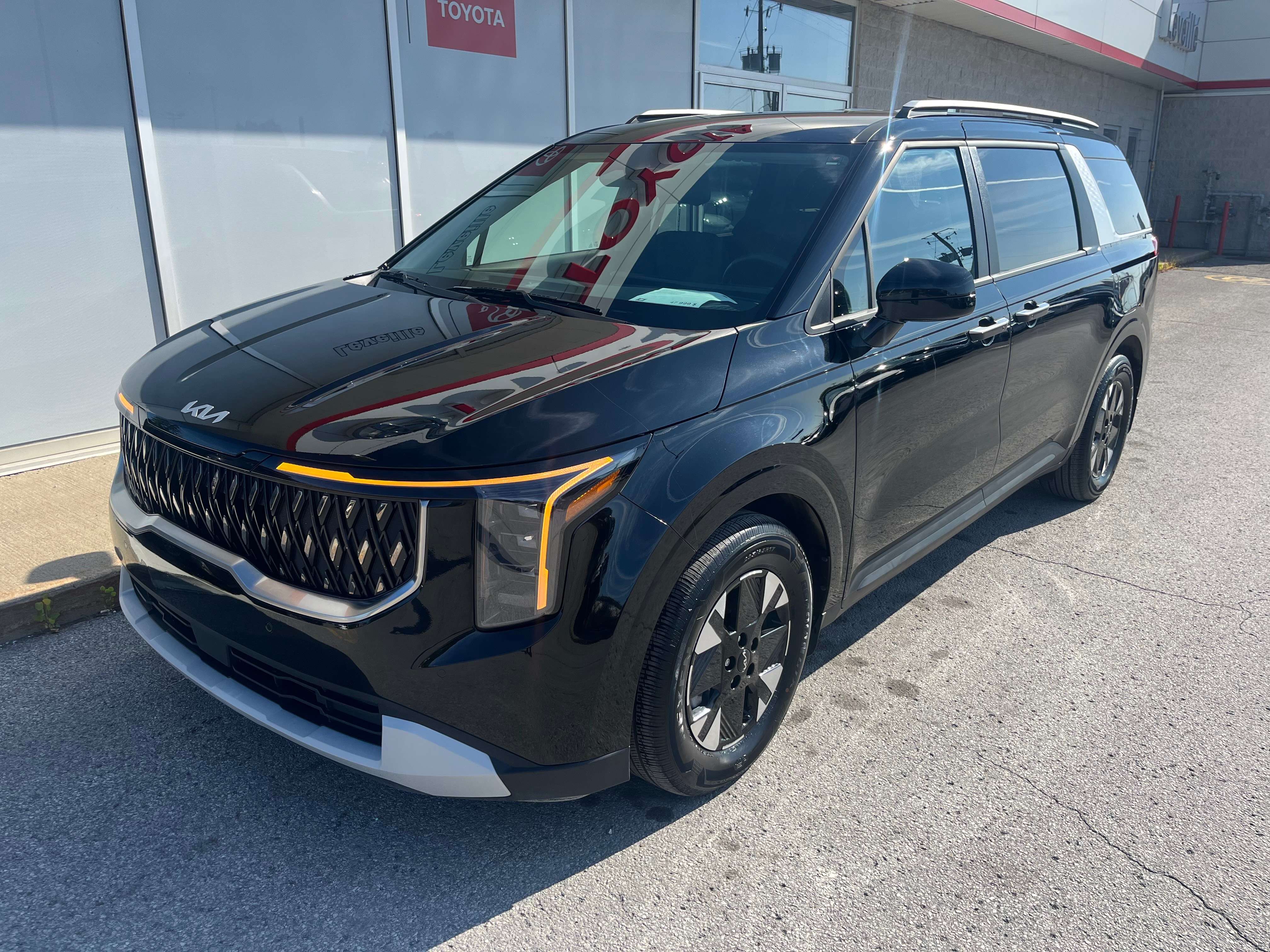 2026 Kia Carnival Hybrid
