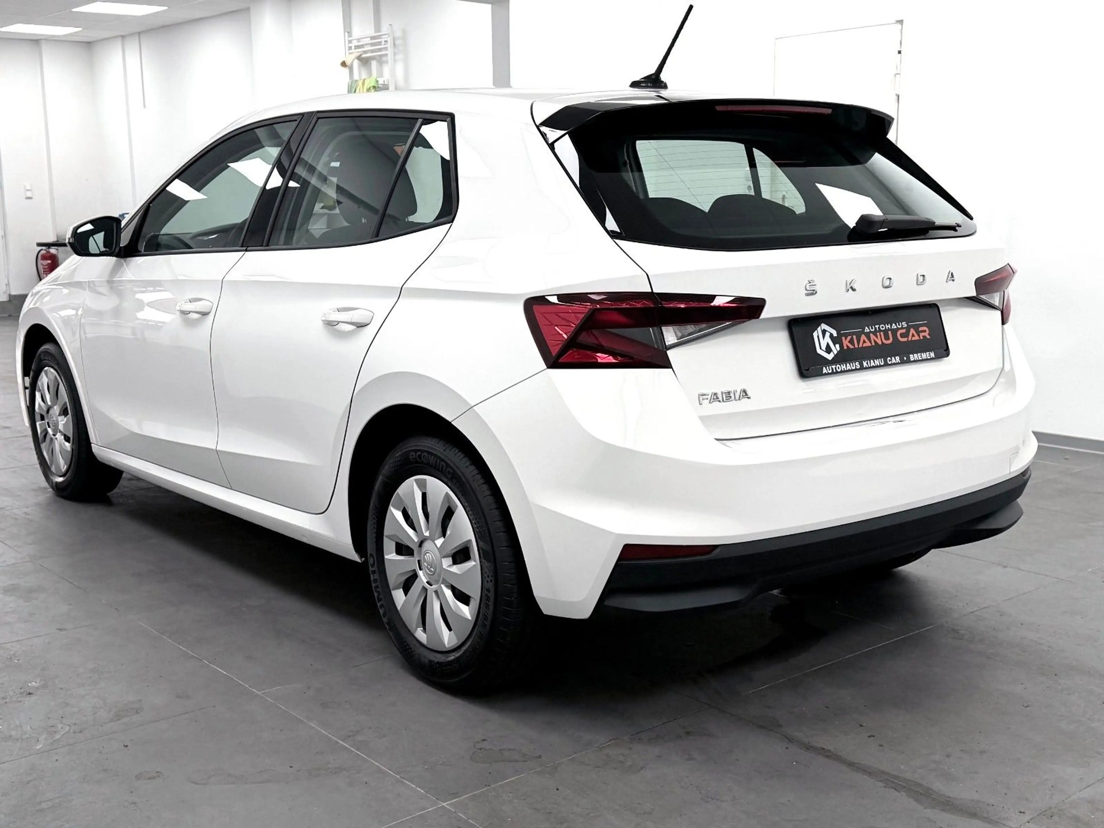 Skoda Fabia Active-KLIMAANLAGE-TEMPOMAT-EURO6-USB — photo 5