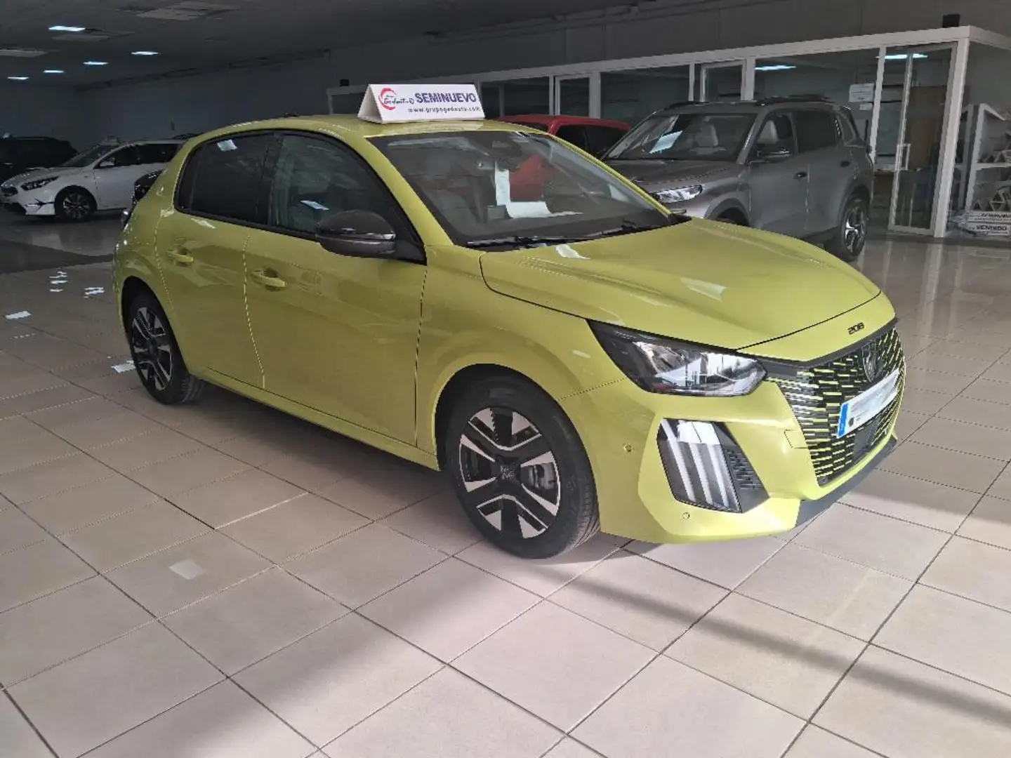 Peugeot 208 1.2 GASOLINA 100CV ALLURE 5P - 1