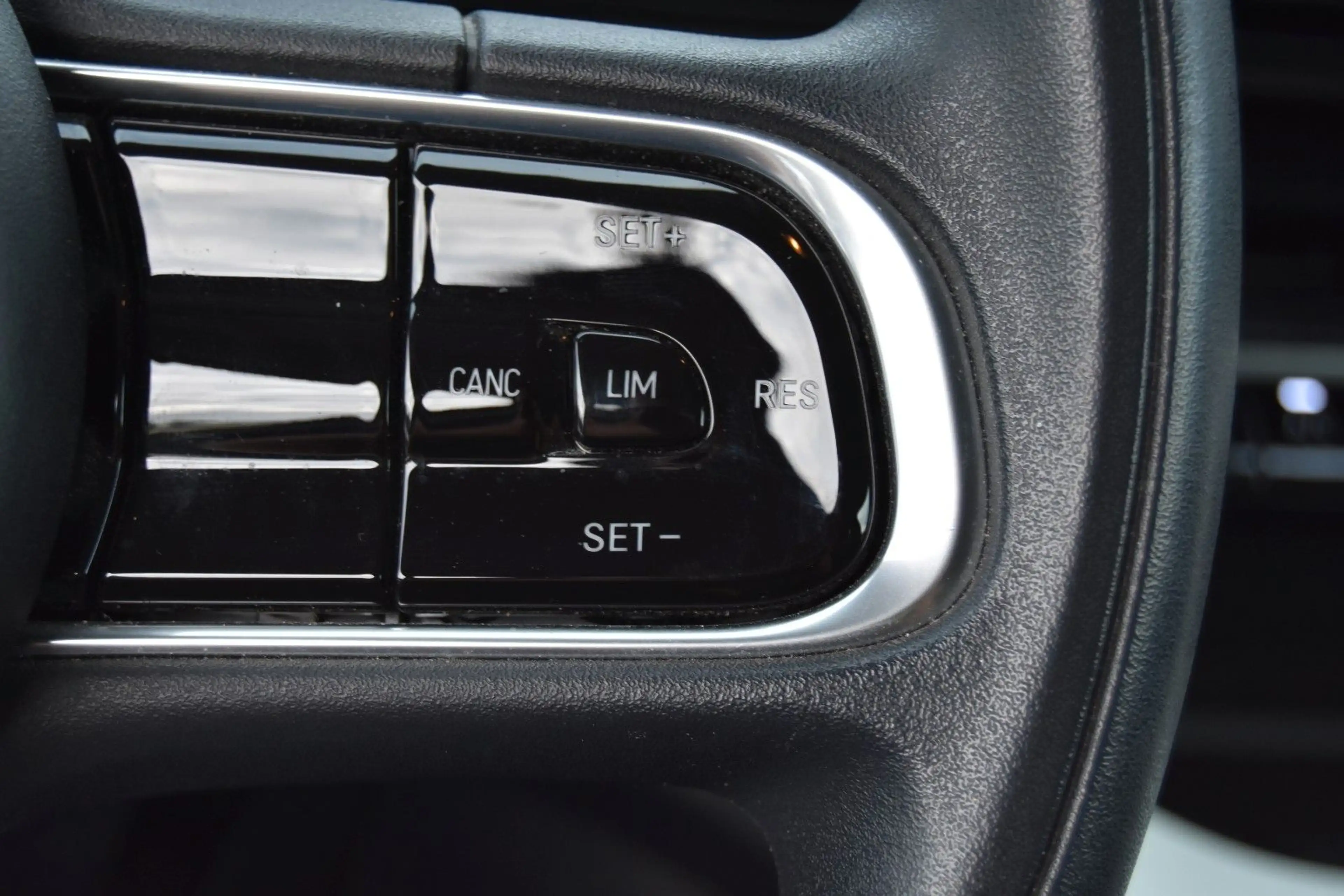 Fiat 500e 500 e Action/Klima/Bluetooth/Sitzhzg. — photo 12