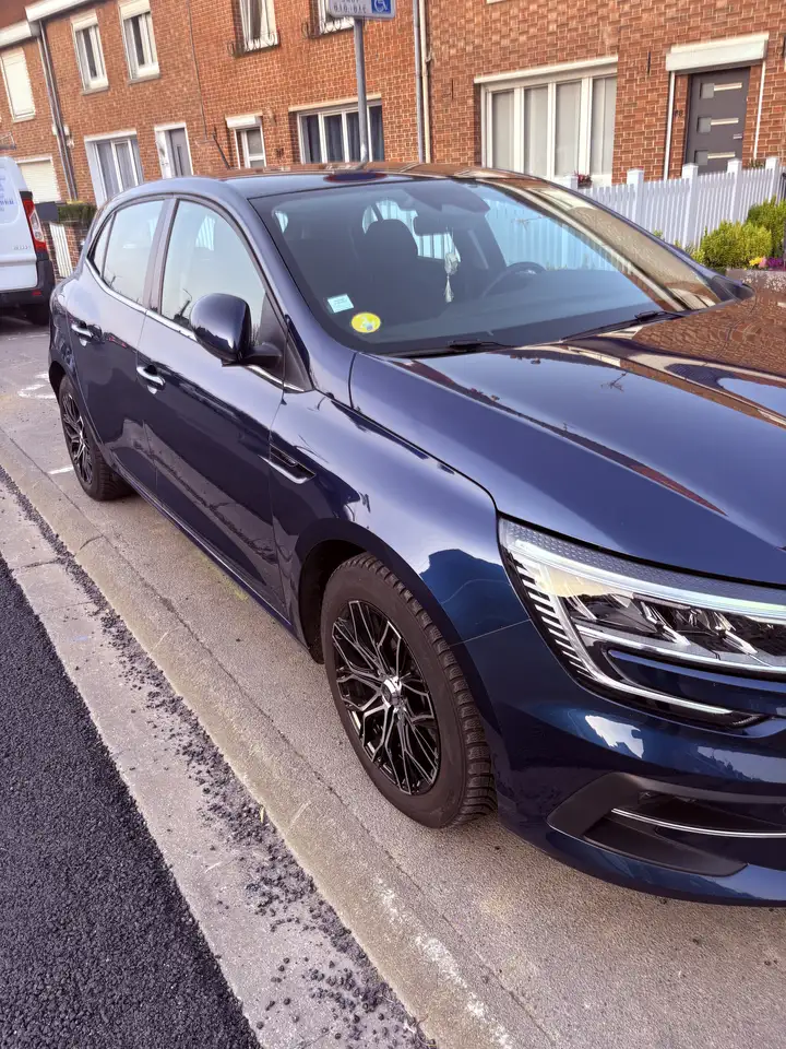 Renault Megane Berline — photo 2