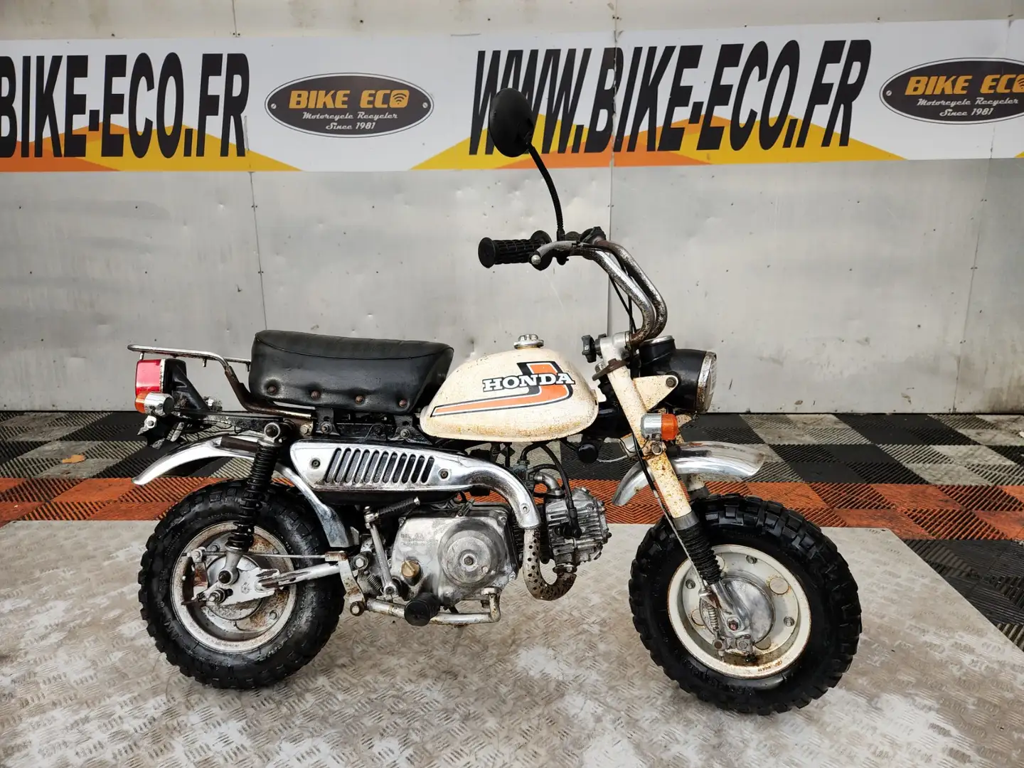 Honda Z 50 Bianco - 1