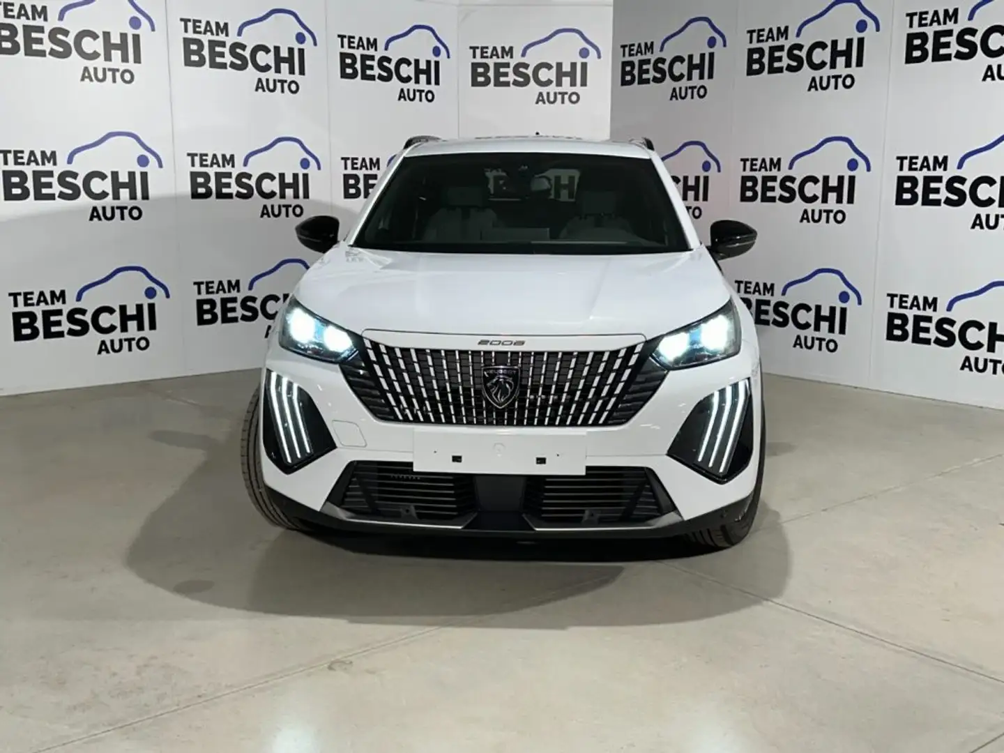Peugeot 2008 PureTech 130 S&S EAT8 Allure Wit - 2