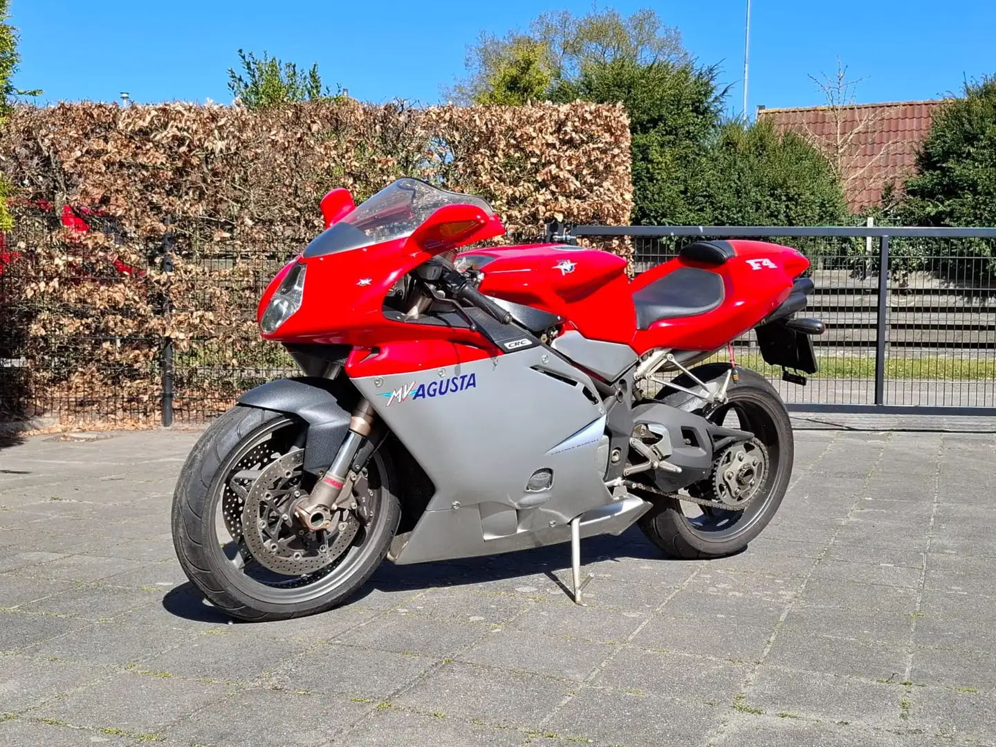 MV Agusta F4 750 MV Agusta Sport F4 750S 1+1 Rouge - 1