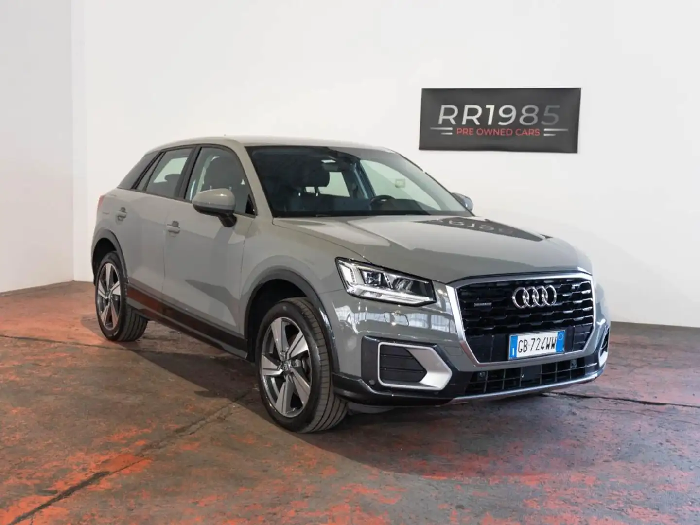 Audi Q2 35 TDI quattro S-tronic Amired 150 CV Grigio - 1