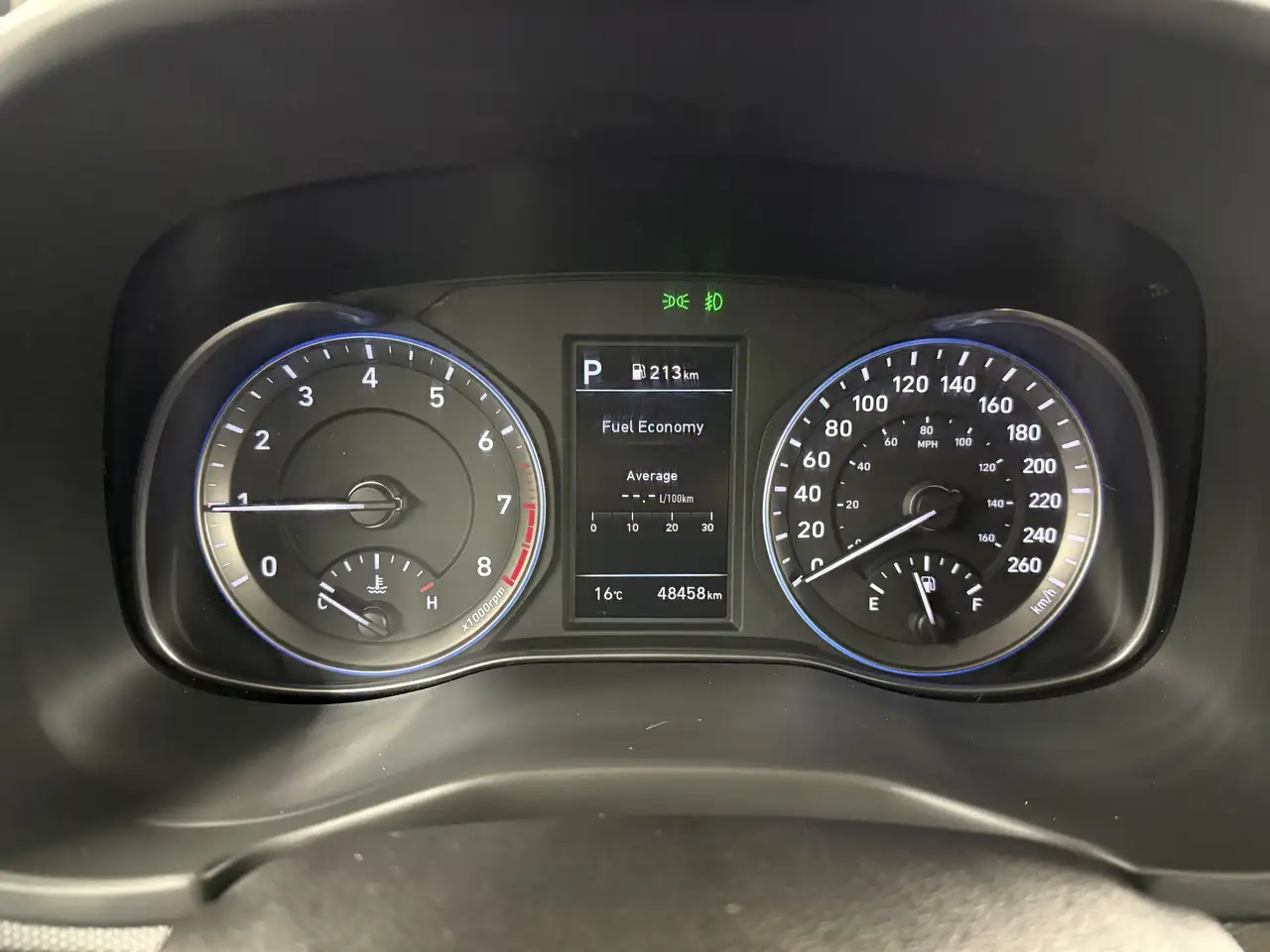 Hyundai KONA снимка Hyundai KONA