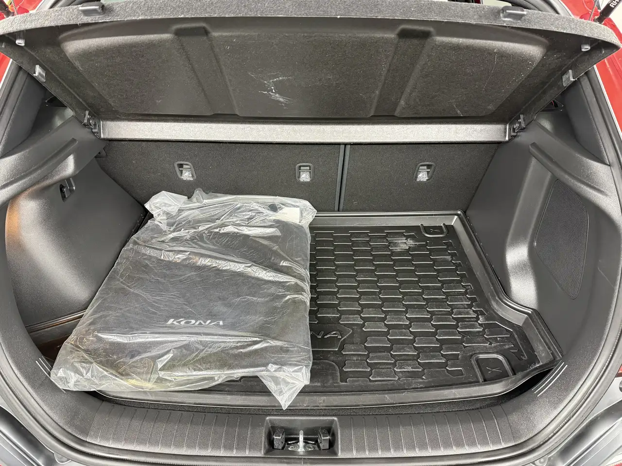 Hyundai KONA снимка Hyundai KONA