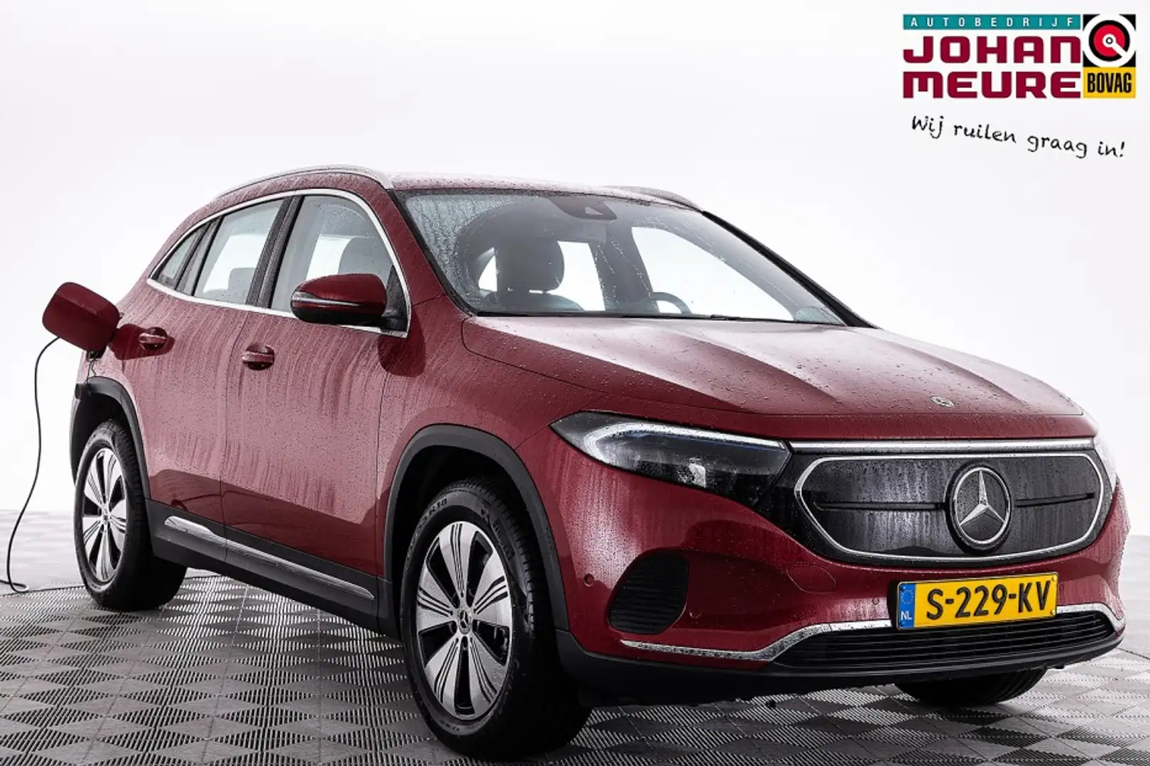 Mercedes-Benz EQA 250 Business Line 67 kWh | Trekhaak ✅ 1e Eigenaar Červená - 1