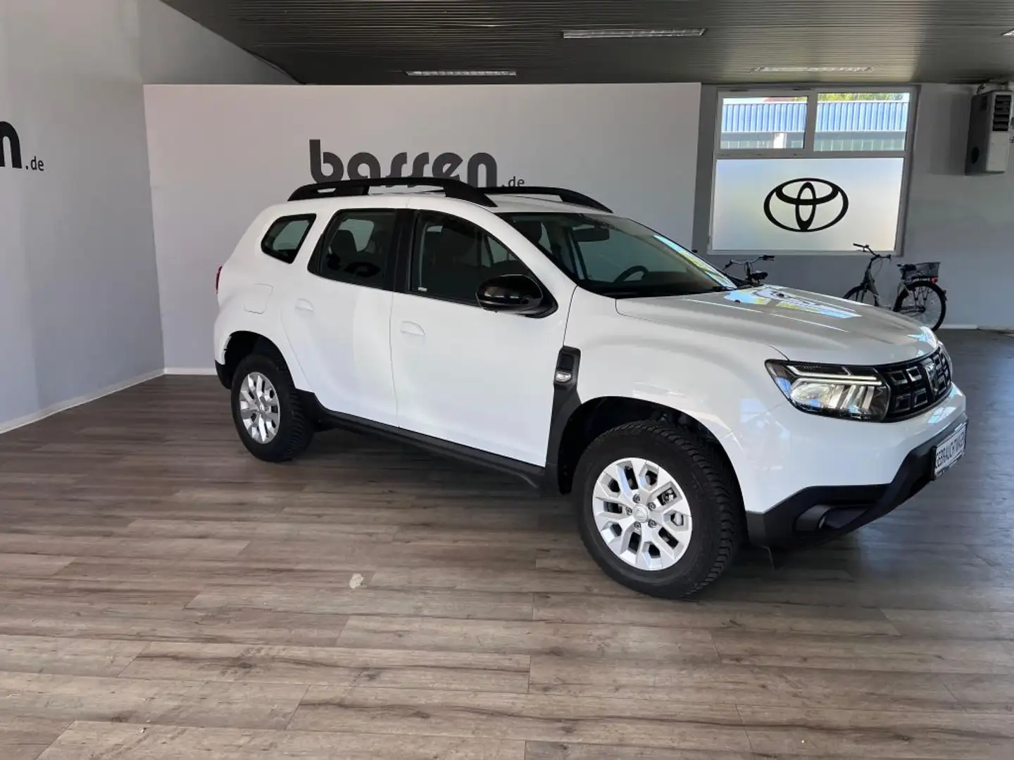 Dacia Duster TCe 150 EDC 2WD Prestige Wit - 2
