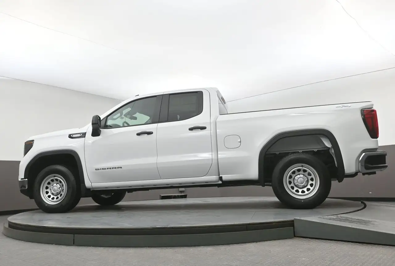 GMC Sierra 1500 снимка GMC Sierra 1500