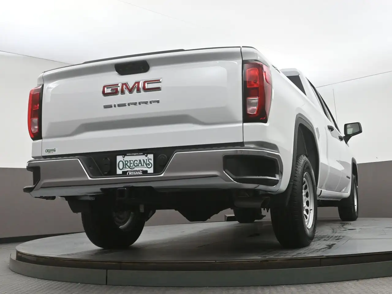 GMC Sierra 1500 снимка GMC Sierra 1500