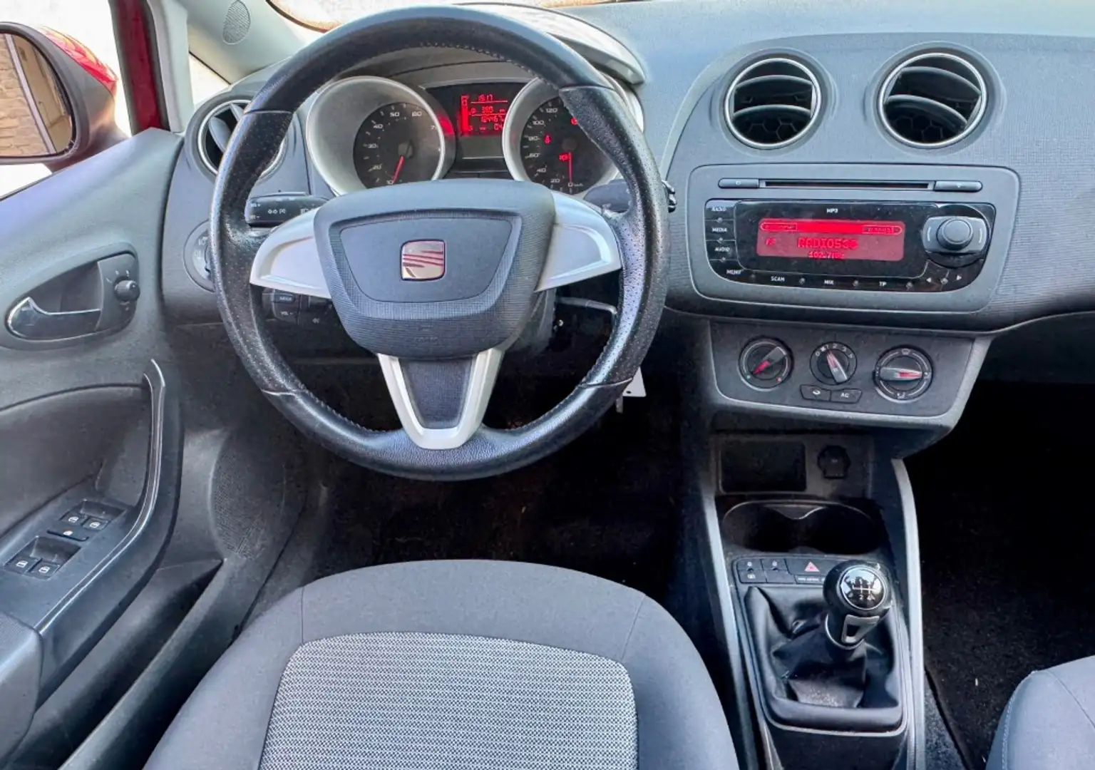 SEAT Ibiza 1.4 Stylance AIRCO 1STE EIG. NAP APK 7-2026 GOEDE Rood - 2