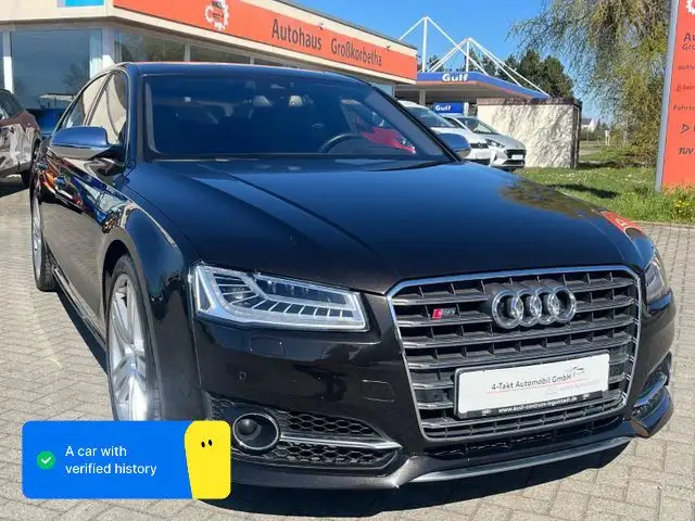 Audi S8 4.0 TFSI quattro