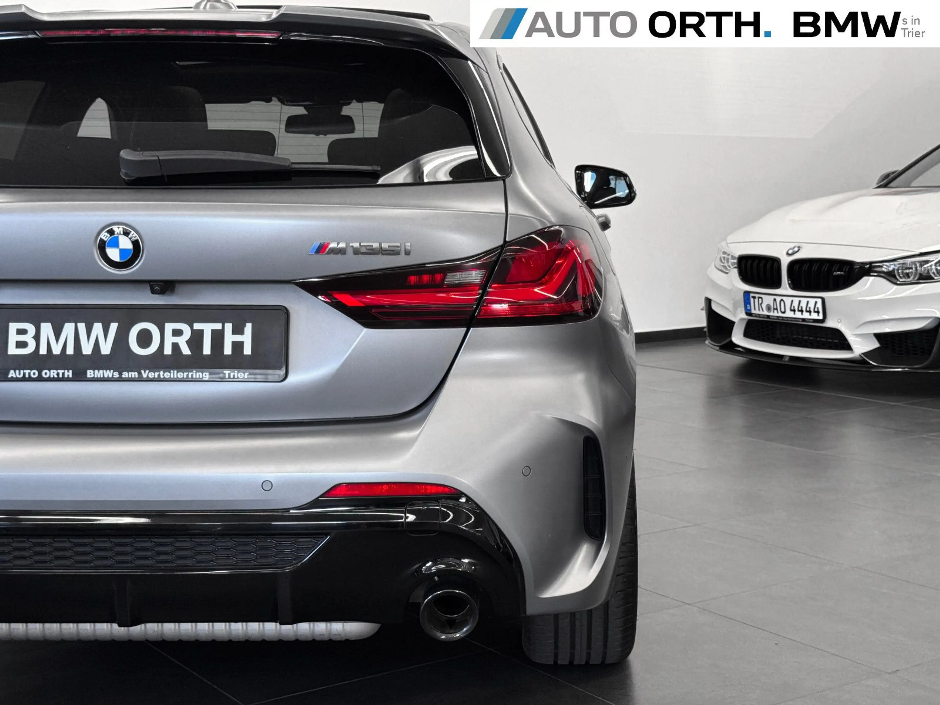 BMW 135 i xDrive LEDER LC-PROF PANO HUD ACC RFK h/k — photo 9