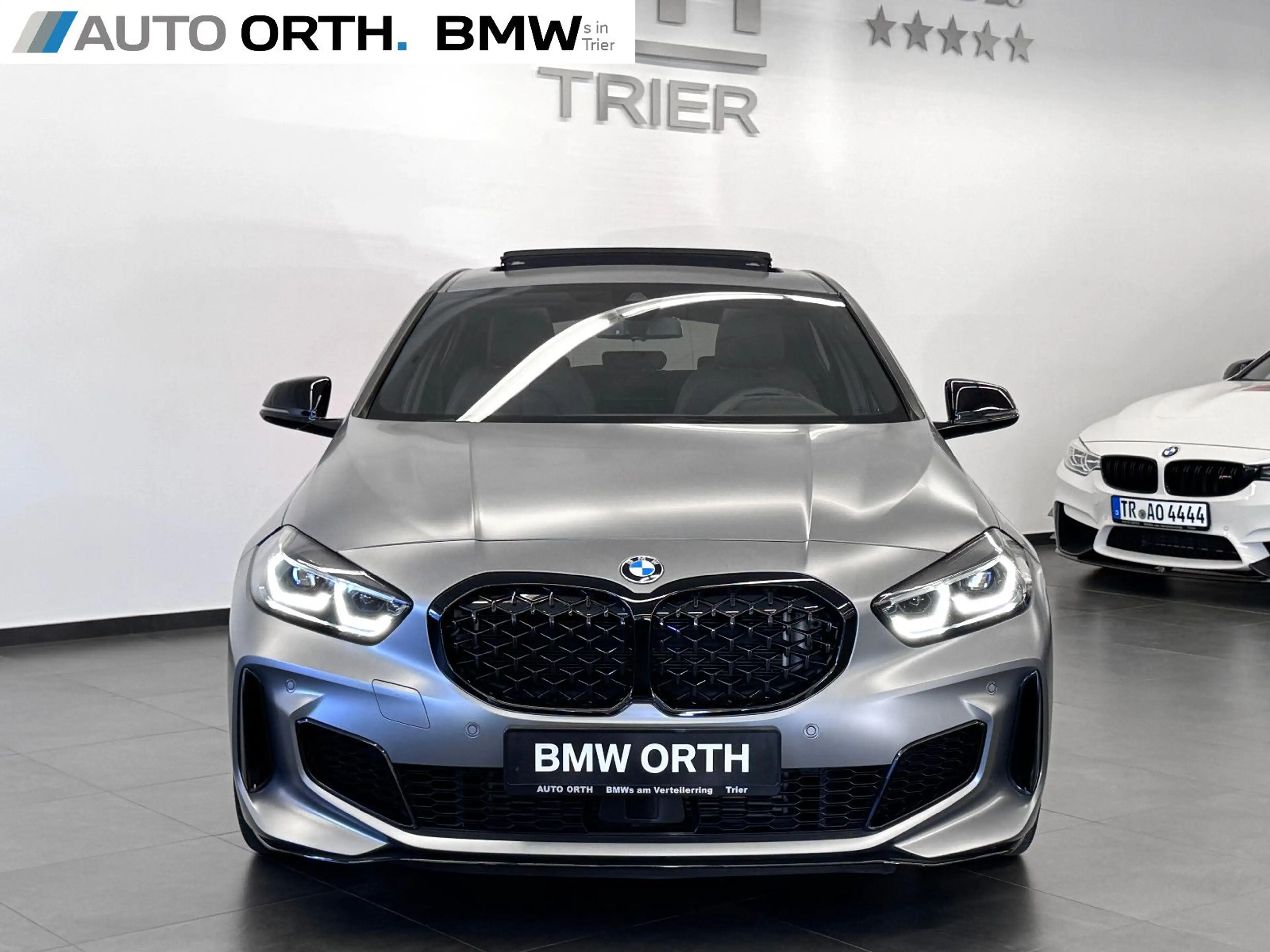 BMW 135 i xDrive LEDER LC-PROF PANO HUD ACC RFK h/k — photo 8