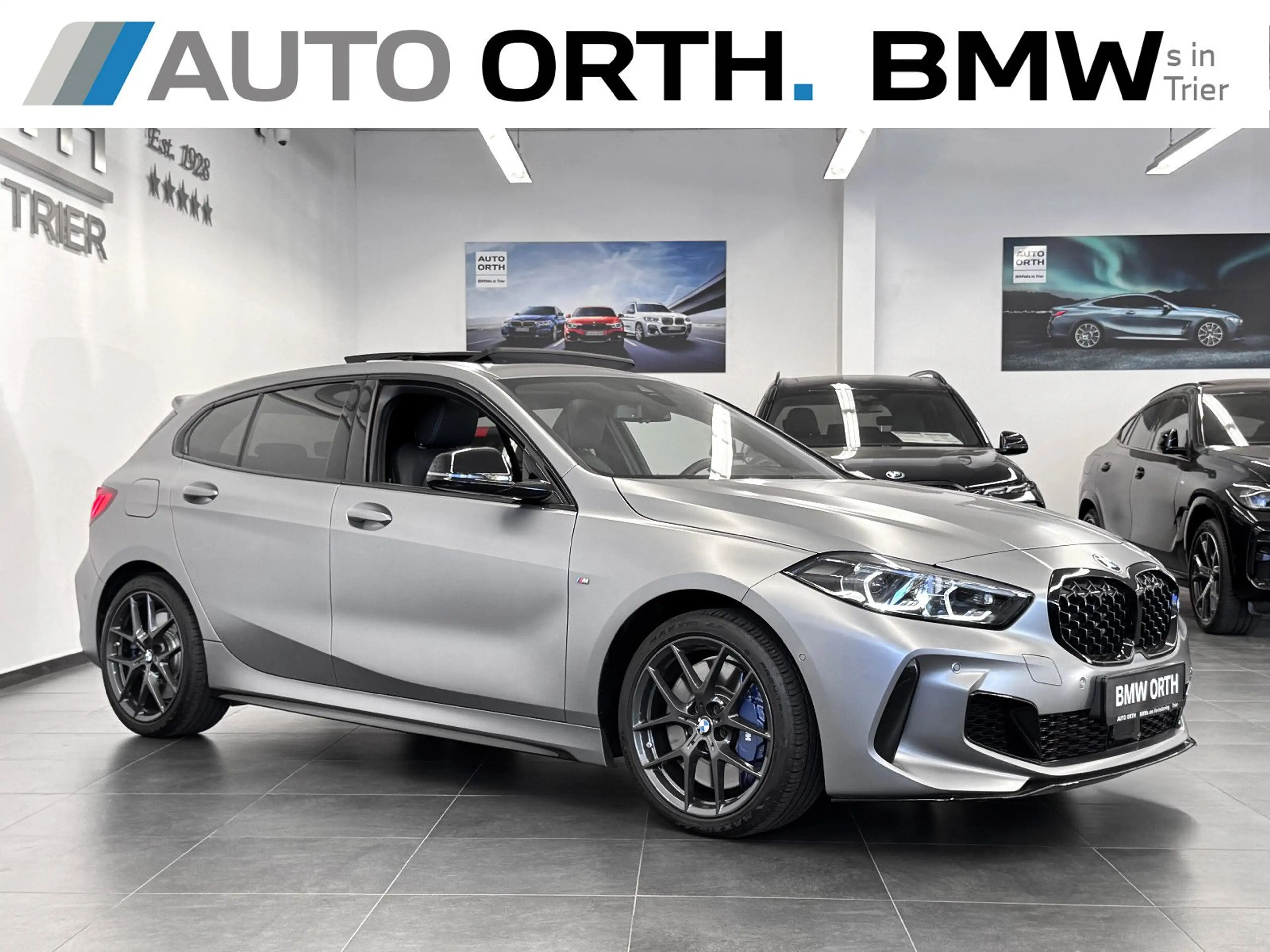 BMW 135 i xDrive LEDER LC-PROF PANO HUD ACC RFK h/k — photo 3
