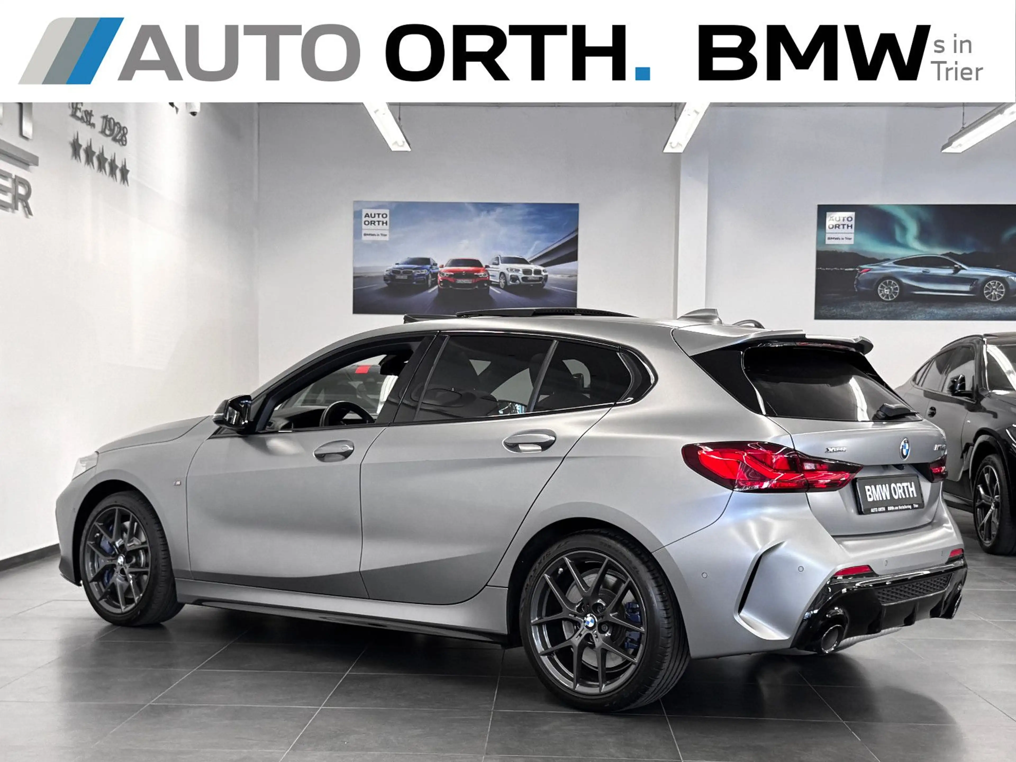 BMW 135 i xDrive LEDER LC-PROF PANO HUD ACC RFK h/k — photo 4
