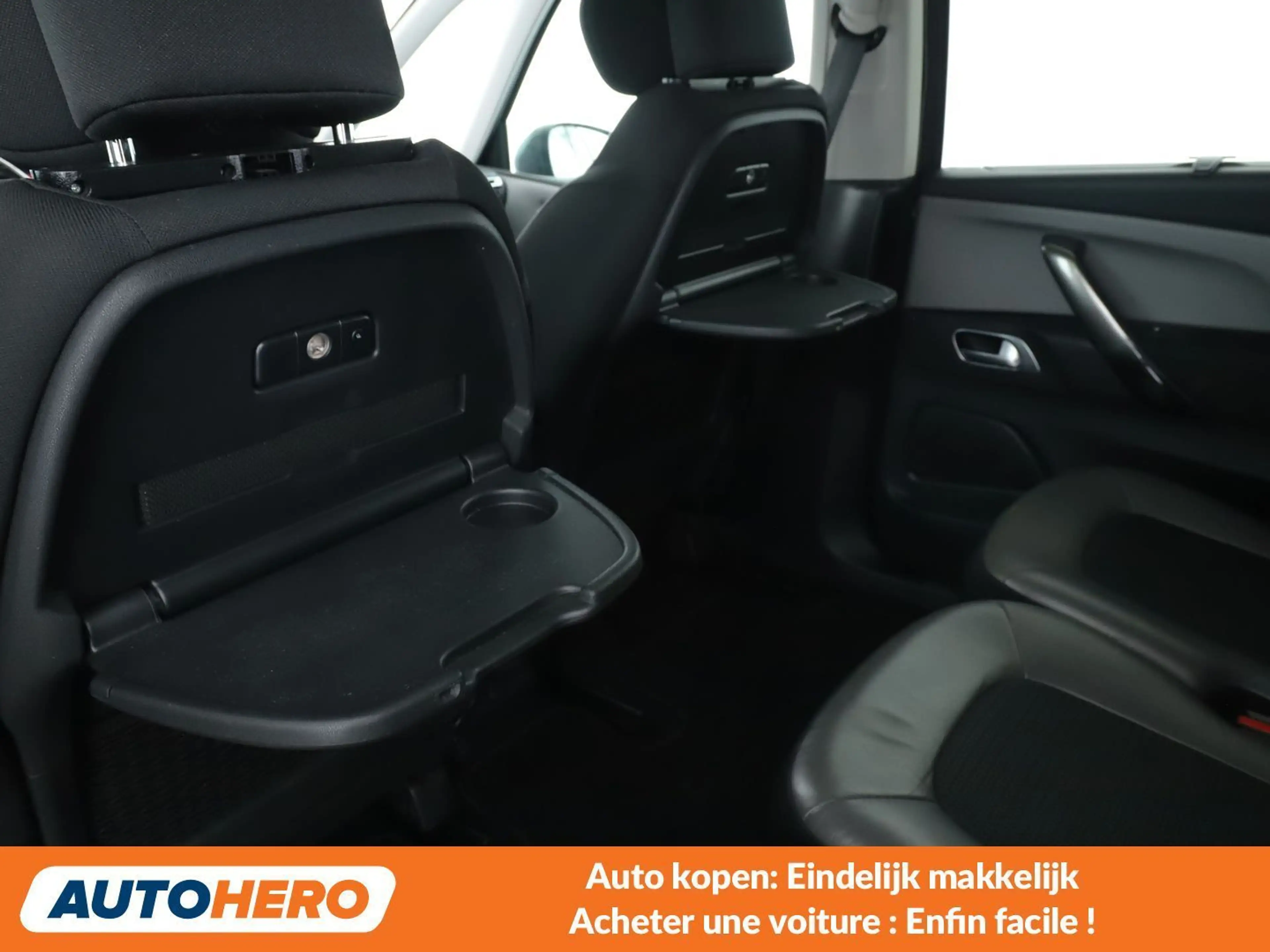 Citroen Grand C4 Picasso 1.6 THP Shine — photo 15