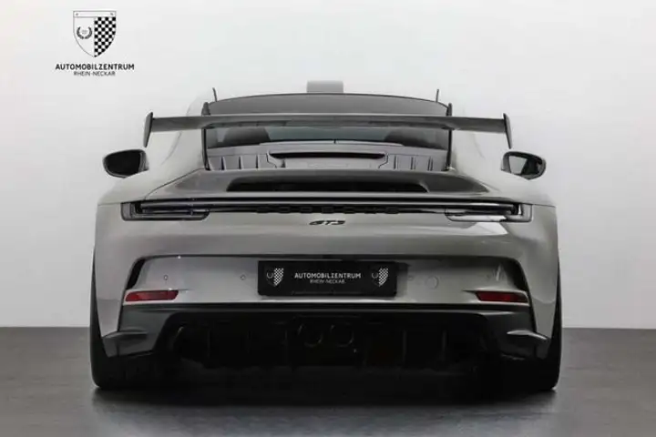 Porsche 911 2023, foto 6