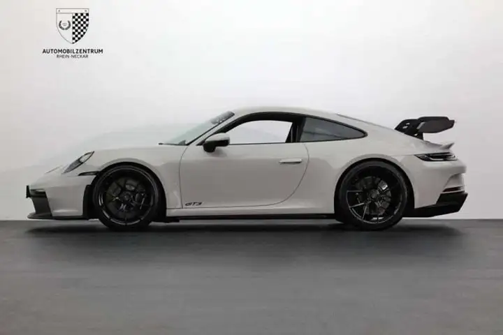 Porsche 911 2023, foto 4