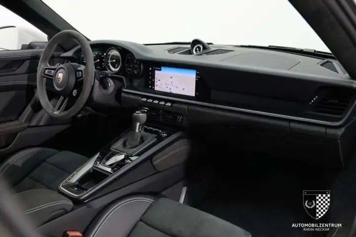 Porsche 911 2023, foto 17
