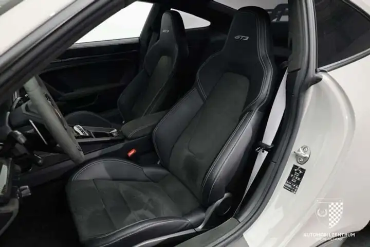 Porsche 911 2023, foto 19
