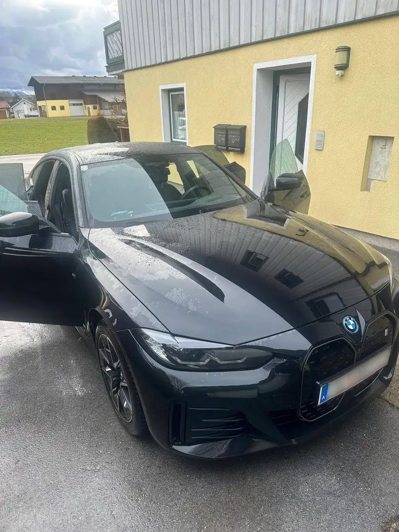 BMW i4 i4 Gran Coupe eDrive35 67kWh Schwarz - 2