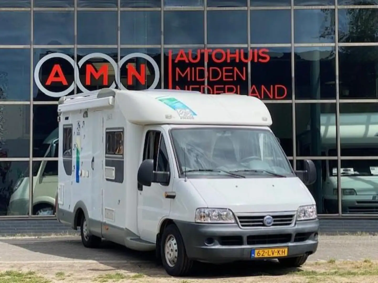 Knaus L!VE Traveller 2,8diesel 128pk - 2