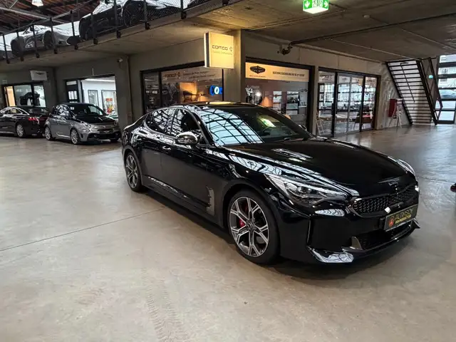 Kia Stinger 3.3 T-GDI AWD GT