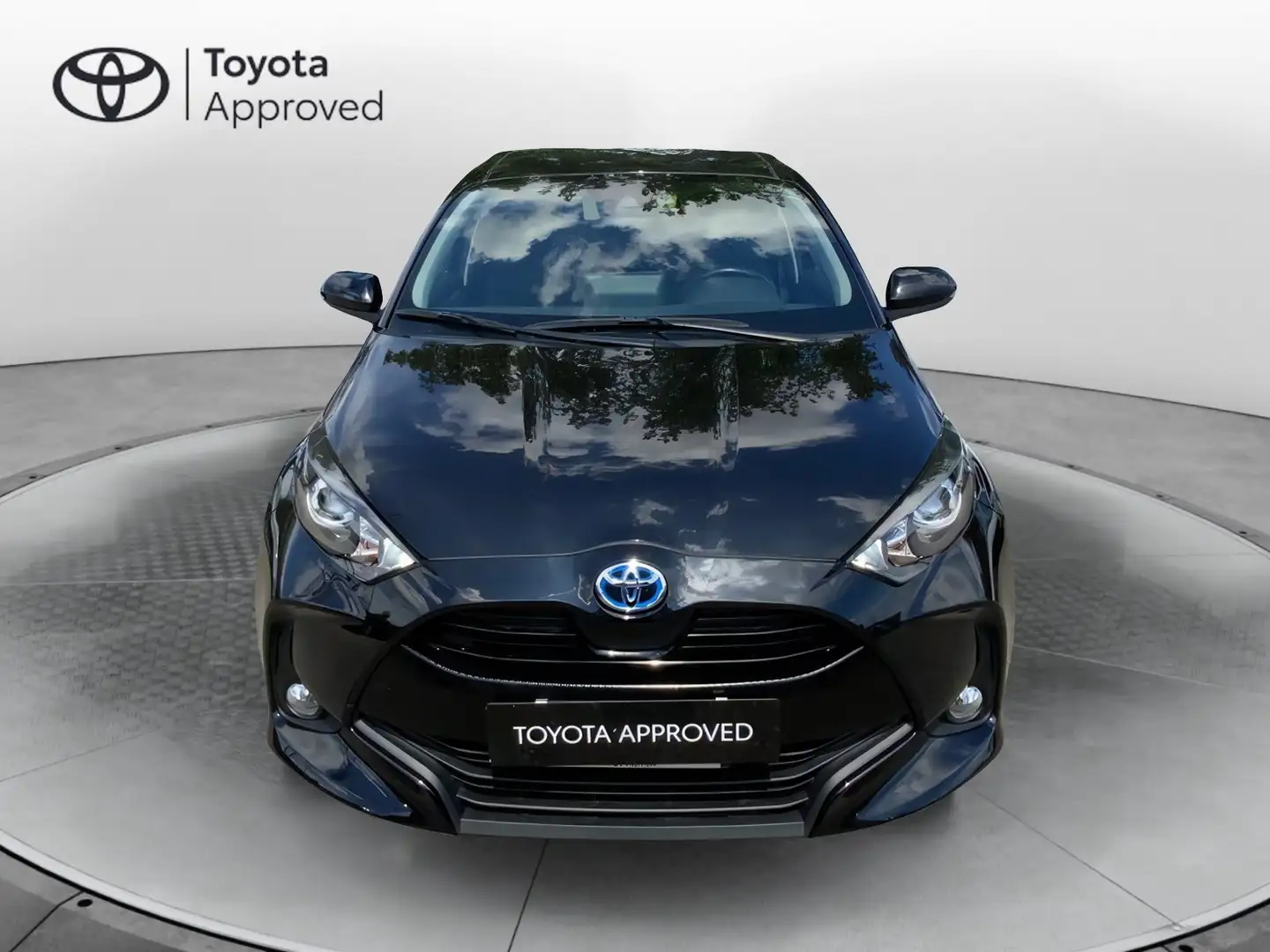 Toyota Yaris 4ª serie 1.5 Hybrid 5 porte Active Noir - 2