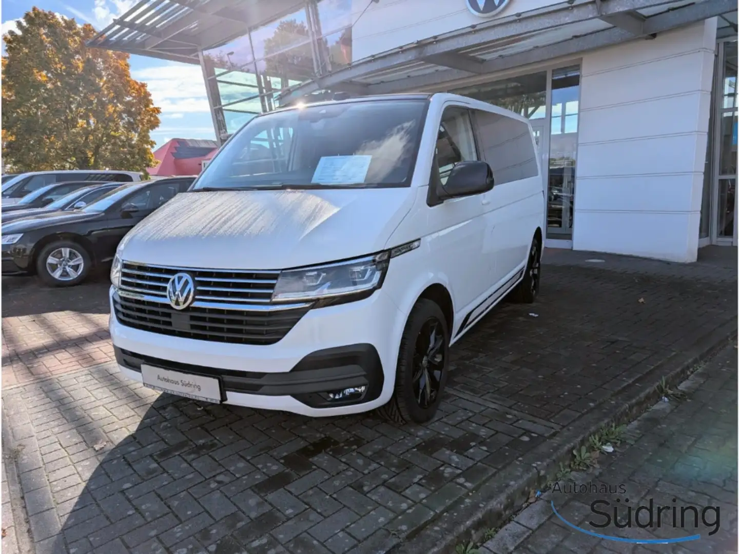 Volkswagen T6.1 Multivan Edition 2,0TDI DSG AHK Navi LED ACC Weiß - 2